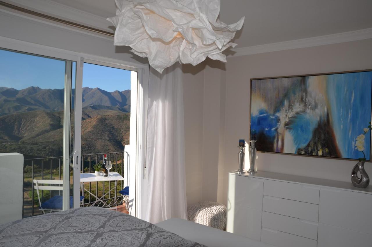 OjénPenthouse Mit Privatem Jacuzzi In Marbella - La Mairenaアパートメント エクステリア 写真